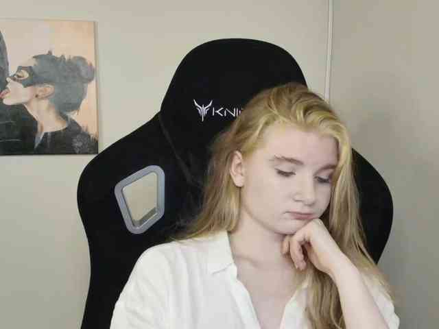 SweetPoison webcam