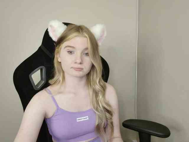 SweetPoison webcam