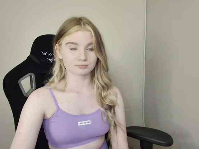 SweetPoison webcam