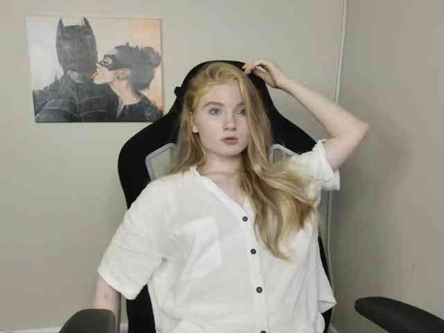 SweetPoison webcam
