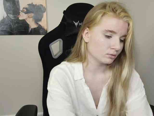 SweetPoison webcam