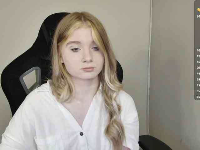 SweetPoison webcam