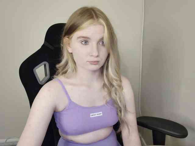 SweetPoison webcam
