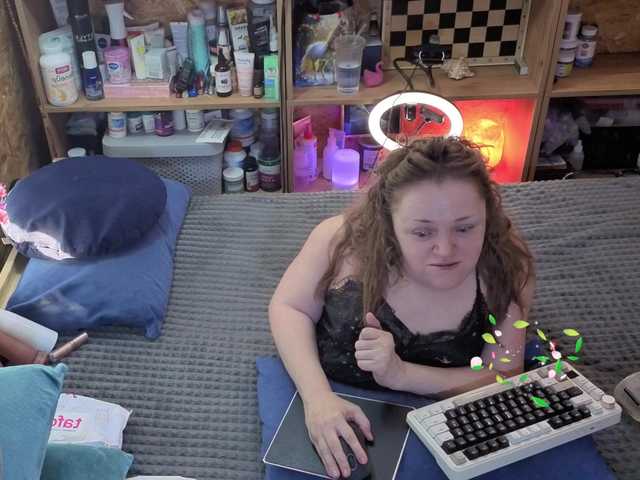 Julia-79's BongaCams show and profile