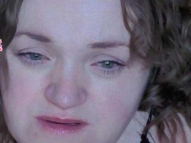 Julia-79's BongaCams show and profile