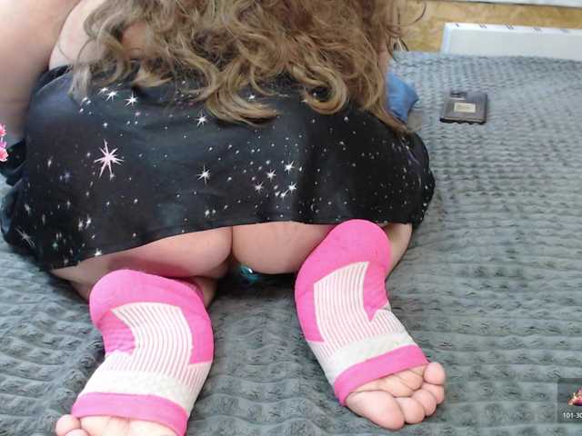 Julia-79's BongaCams show and profile