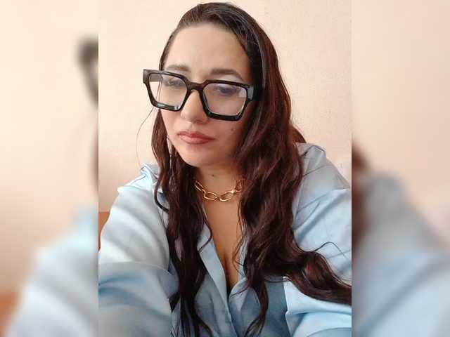 Sofa999's BongaCams show and profile