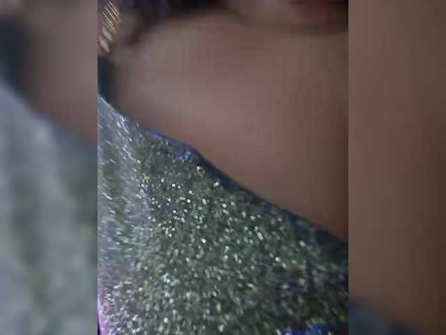 Sofa999's BongaCams show and profile