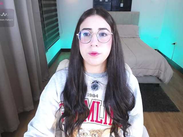 Im-Kitty's BongaCams show and profile