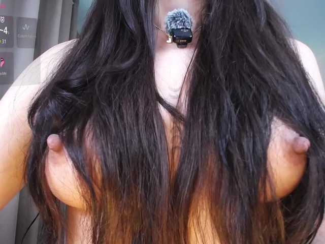 Im-Kitty's BongaCams show and profile