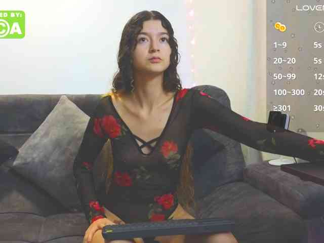 Naughty-Sharon69