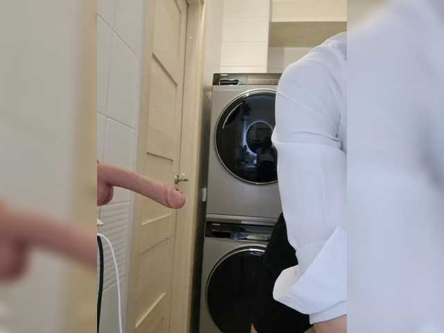 Dream-me-summer's BongaCams show and profile