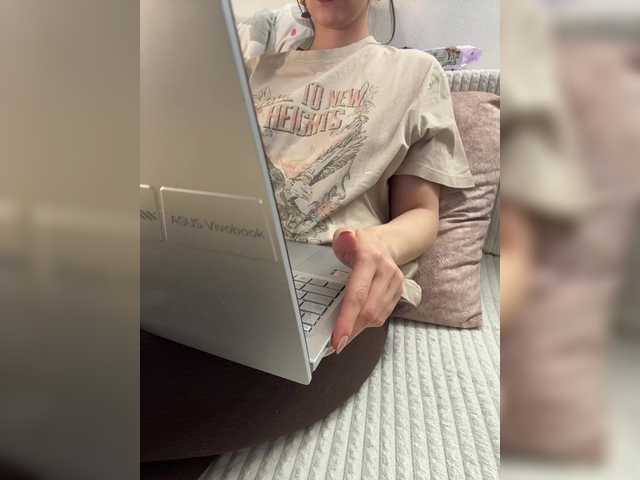 KATALINAcherry1's BongaCams show and profile