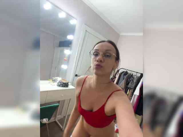 FentyPuma webcam