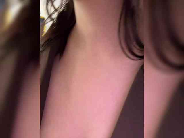 KataleyaBerry webcam