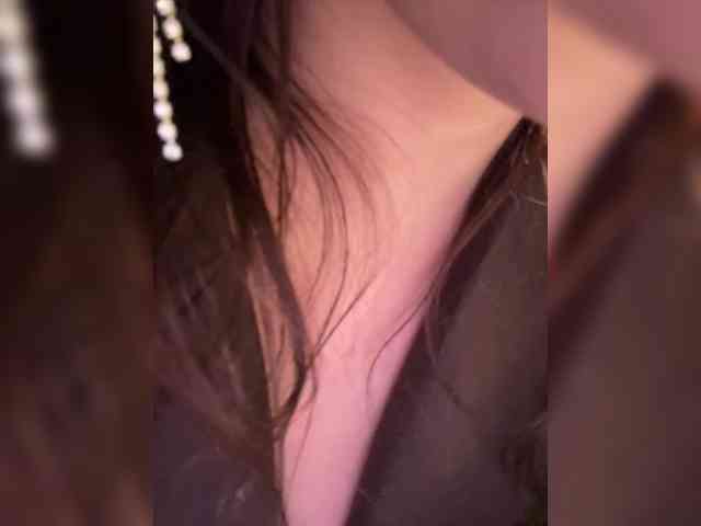 KataleyaBerry webcam