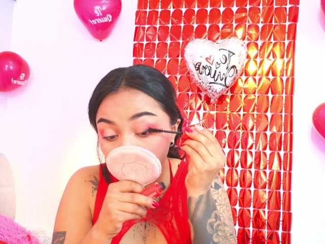 MissSoffiMorel's BongaCams show and profile