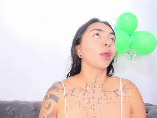 MissSoffiMorel's BongaCams show and profile