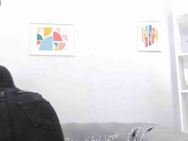 MissSoffiMorel webcam