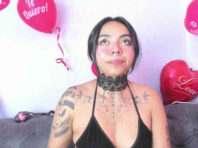 MissSoffiMorel webcam