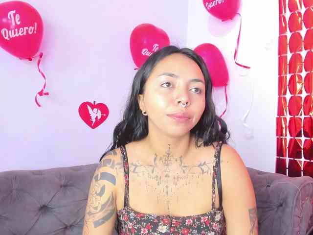 MissSoffiMorel webcam