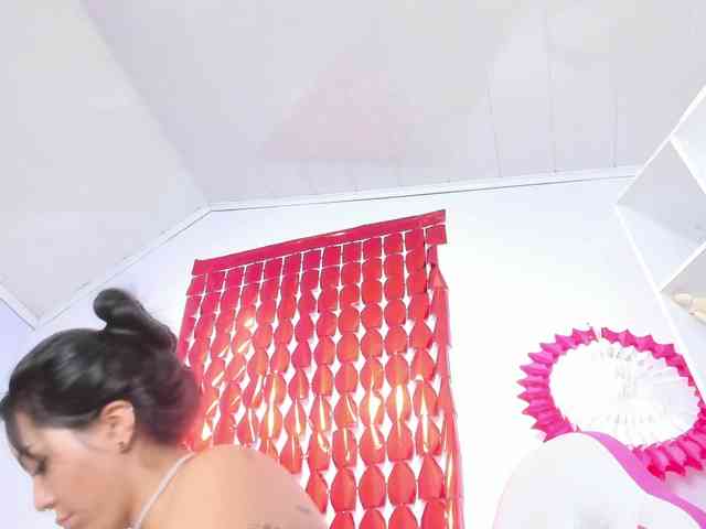 MissSoffiMorel webcam