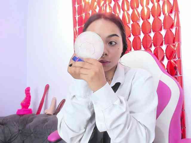 MissSoffiMorel webcam