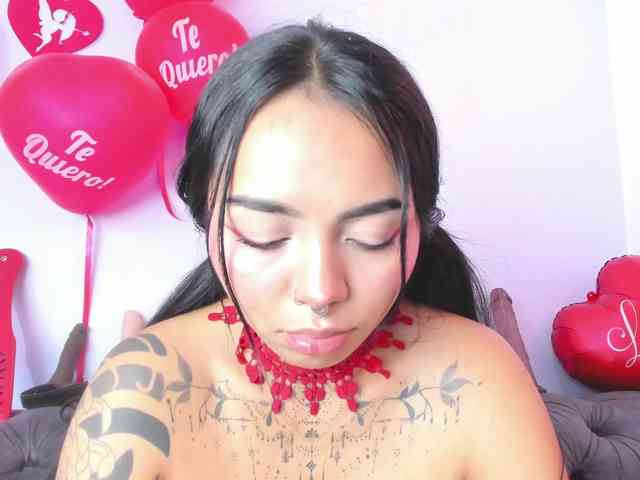 MissSoffiMorel webcam