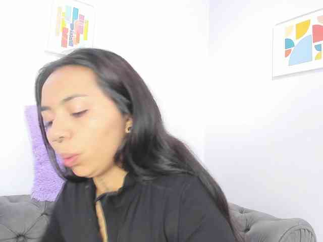 MissSoffiMorel webcam