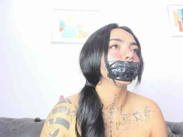 MissSoffiMorel webcam