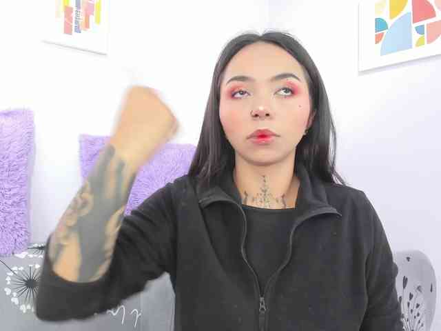 MissSoffiMorel webcam