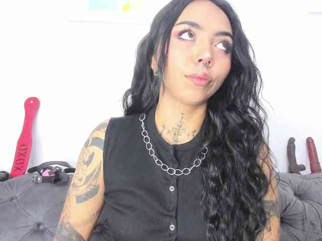 MissSoffiMorel webcam