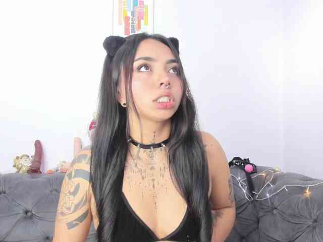 MissSoffiMorel webcam