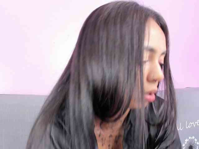 MissSoffiMorel webcam