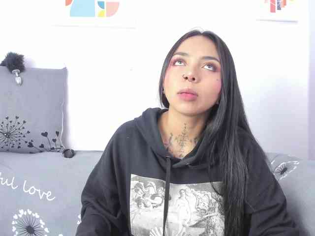 MissSoffiMorel webcam