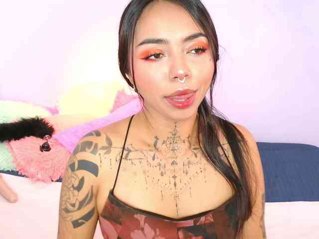 MissSoffiMorel webcam