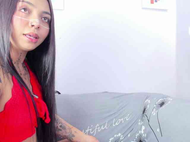MissSoffiMorel webcam