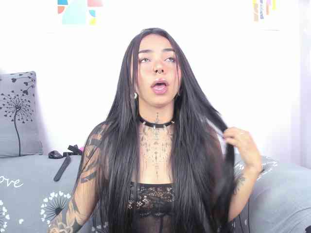 MissSoffiMorel webcam