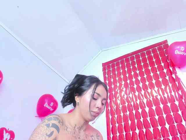 MissSoffiMorel webcam