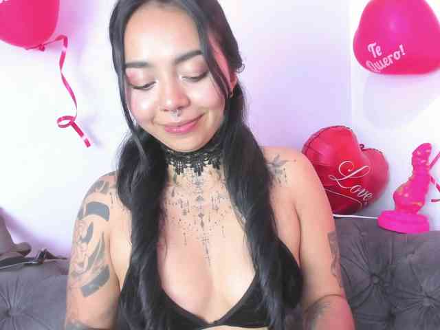 MissSoffiMorel webcam