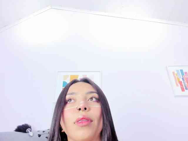 MissSoffiMorel webcam