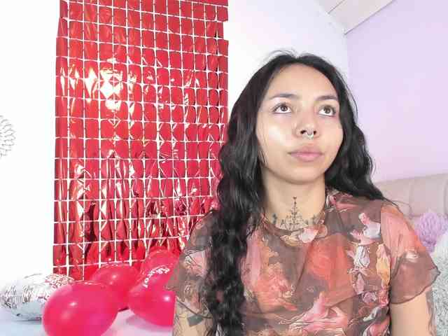 MissSoffiMorel webcam