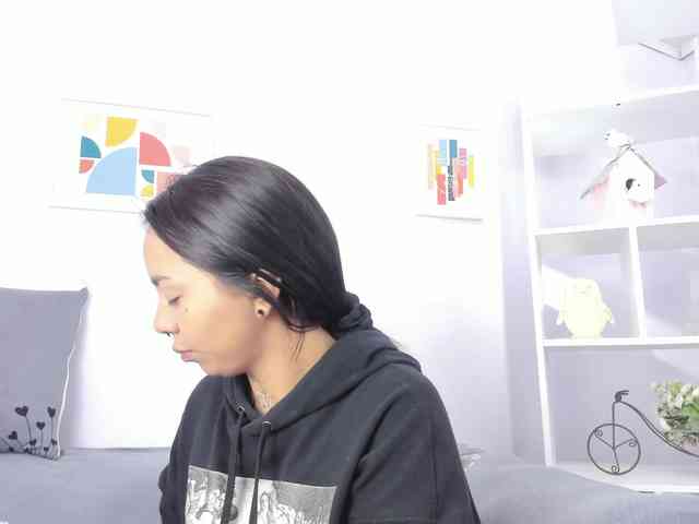 MissSoffiMorel webcam