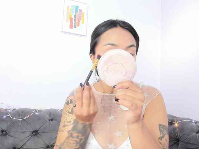 MissSoffiMorel webcam