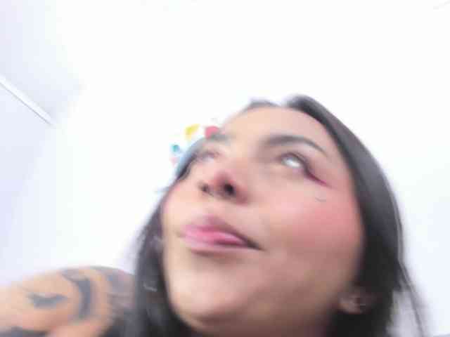 MissSoffiMorel webcam