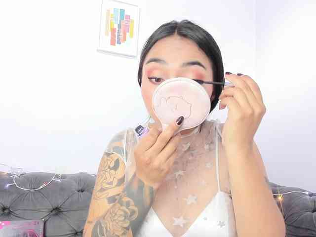 MissSoffiMorel webcam