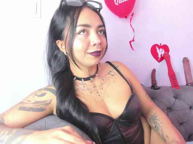 MissSoffiMorel webcam