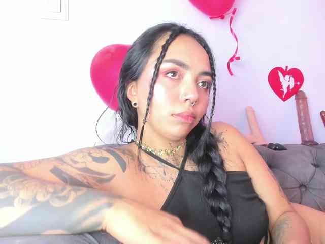 MissSoffiMorel webcam