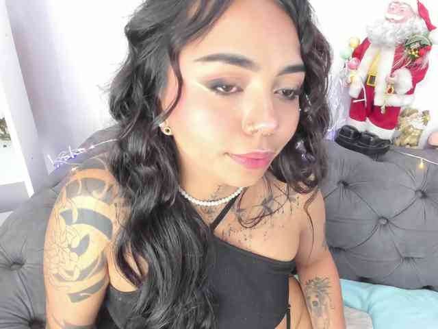 MissSoffiMorel webcam