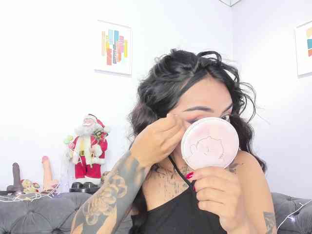 MissSoffiMorel webcam